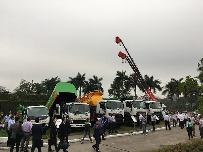 xe chuyên dùng isuzu