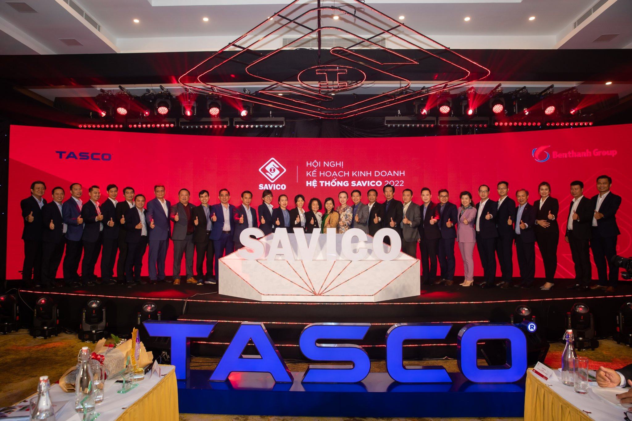 Công ty tiến bộ vượt bậc 2021