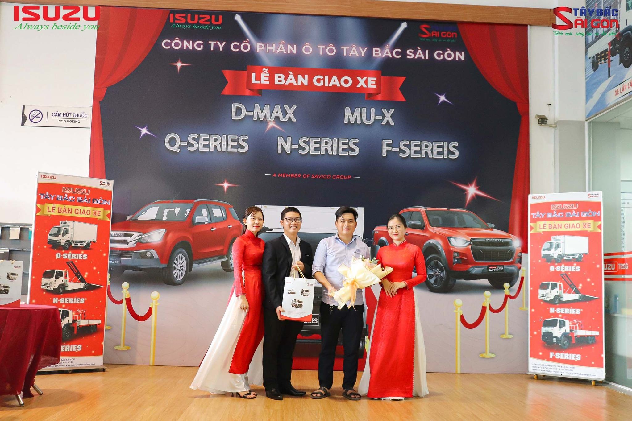 BÀN GIAO XE TRÀ MY