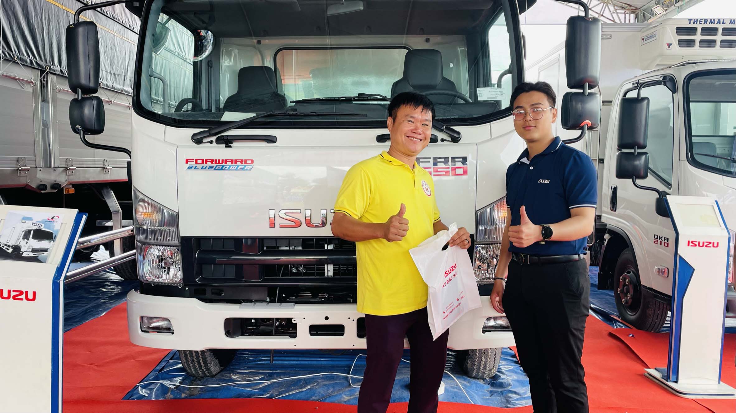 Quà lưu niệm tại sự kiện