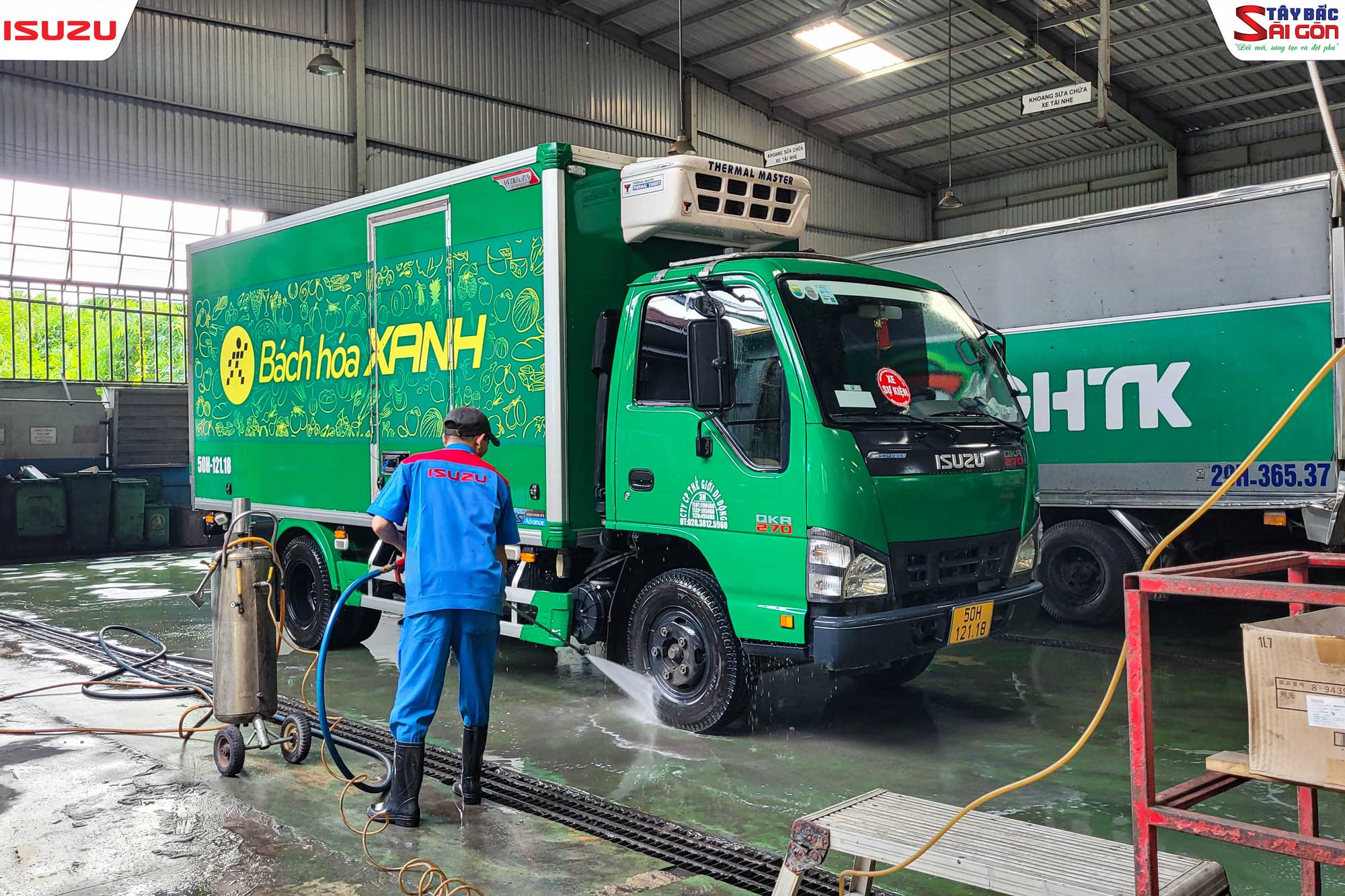 Rửa xe sau khi bảo dưỡng