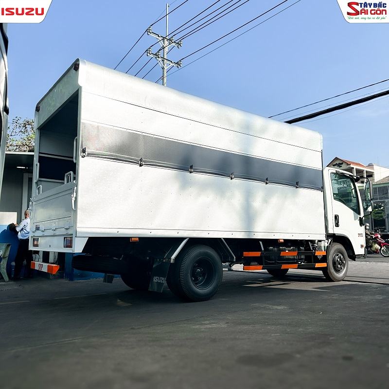 Xe tải tập lái bằng C1