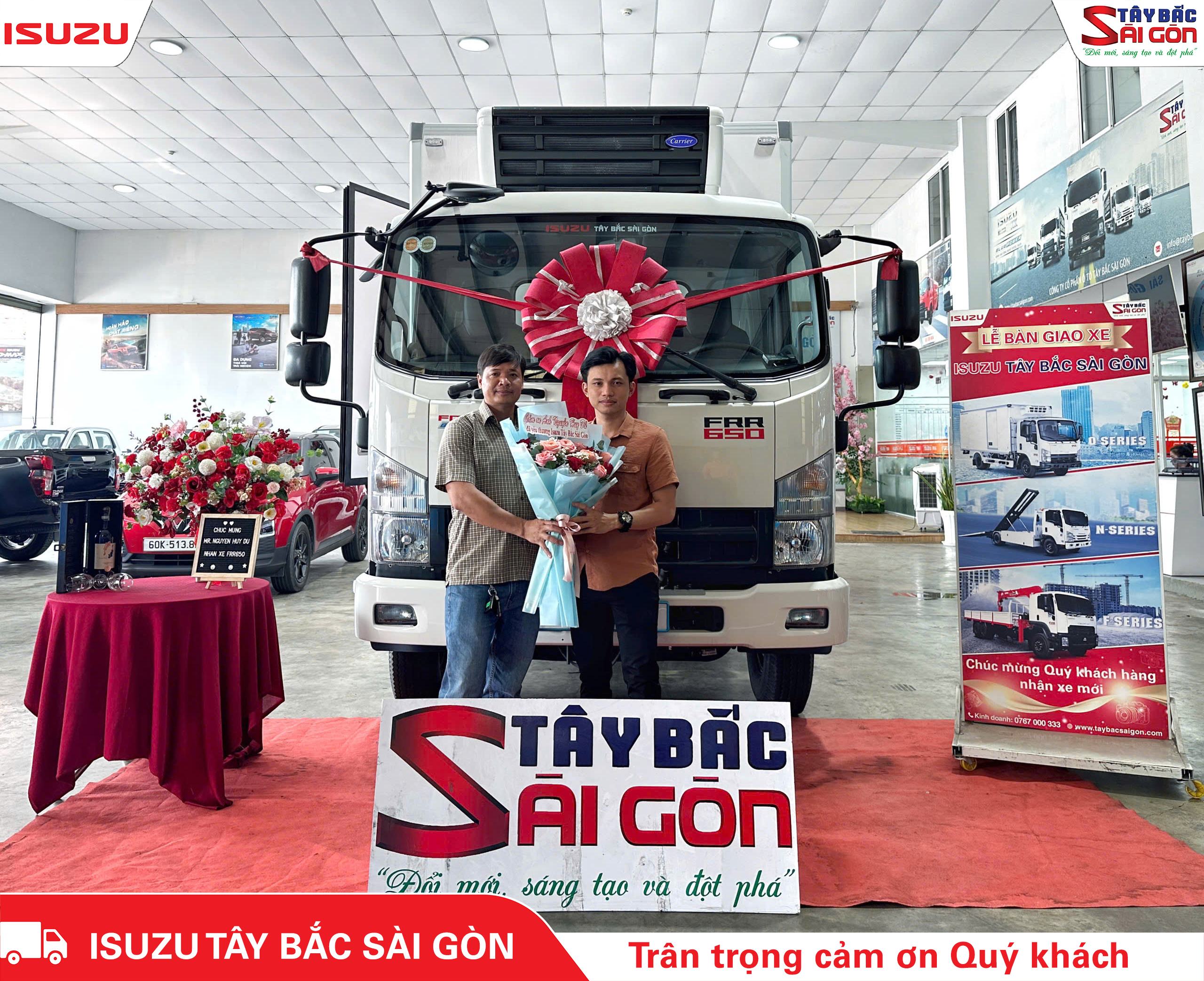 Xe đông lạnh 5.6 tấn ISUZU FRR650 thùng Lamberet
