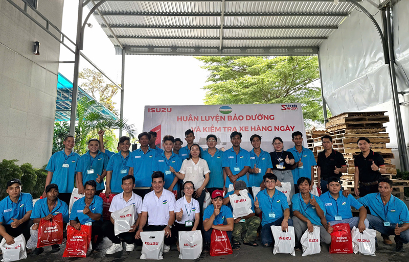 Tri ân Cty Vận tải Quang Tường cùng ISUZU Tây Bắc Sài Gòn