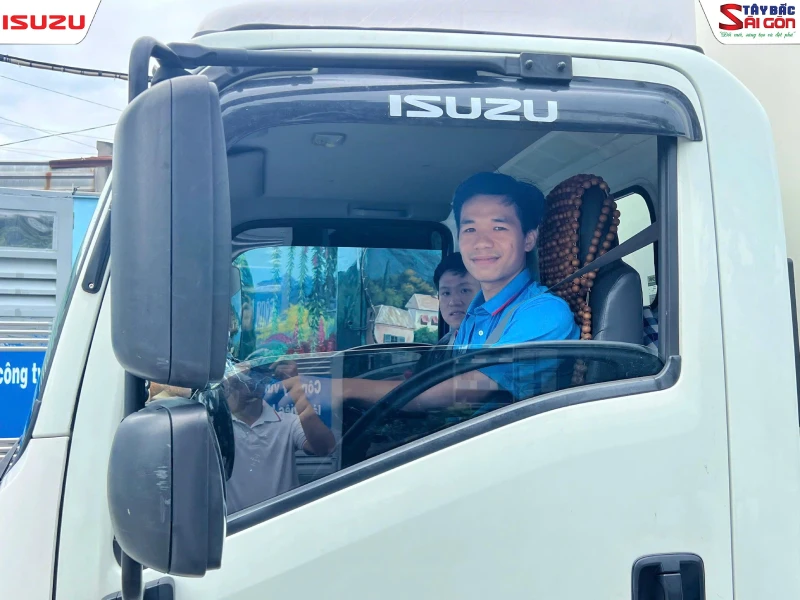 Hình ảnh tại buổi huấn luyện lái xe tiết kiệm nhiên liệu