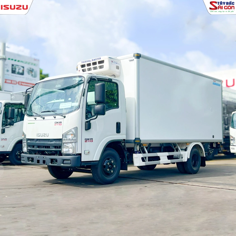 Xe đông lạnh 2 tấn ISUZU QKR210
