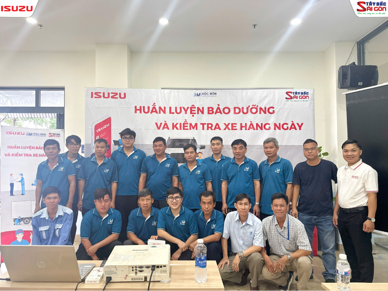 Buổi giao lưu trao đổi cùng Quý Trung Tâm