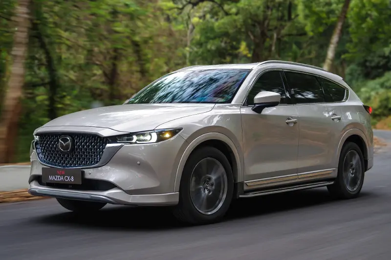 Mazda CX-8 là một trong các dòng xe suv 7 chỗ khá hot năm nay