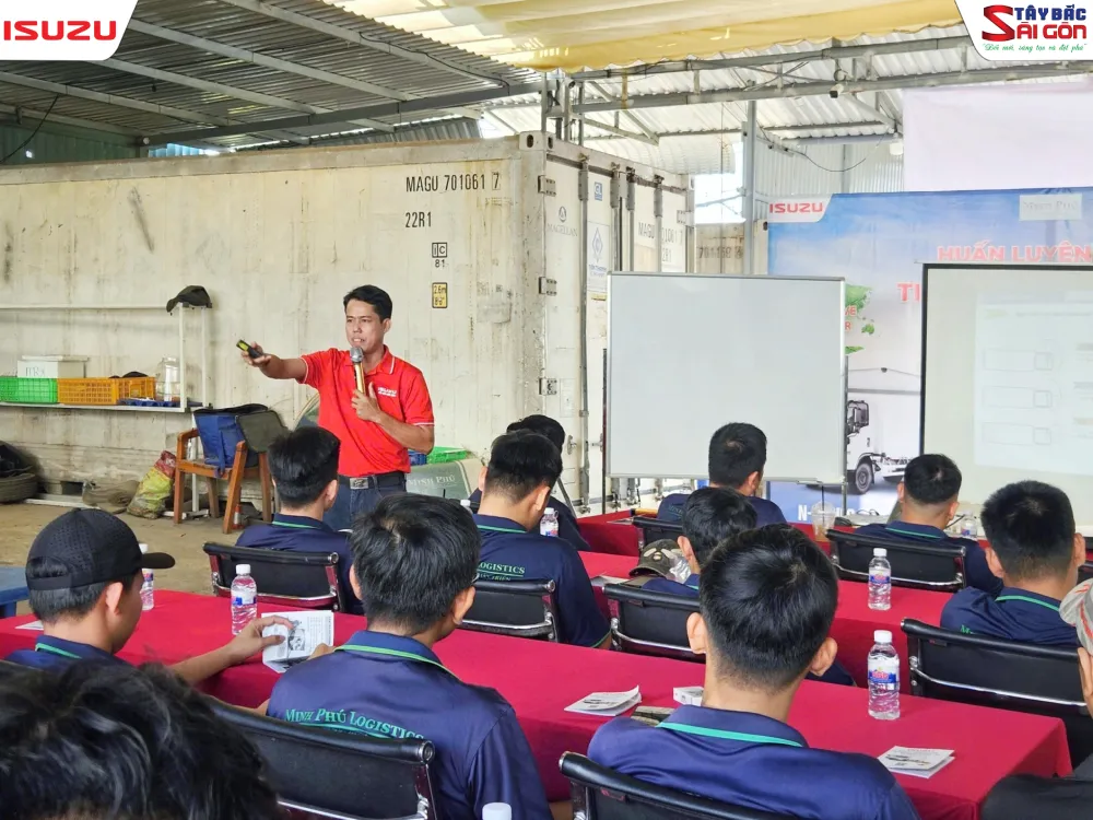 Đào tạo lý thuyết chuyên môn