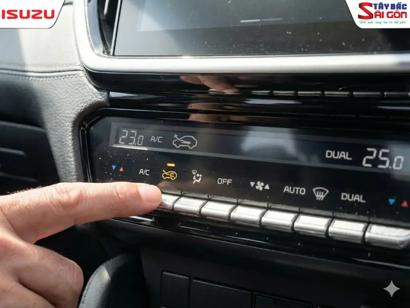 Hướng dẫn bật chế độ lấy gió ngoài để khử mùi xe ô tô mới hiệu quả