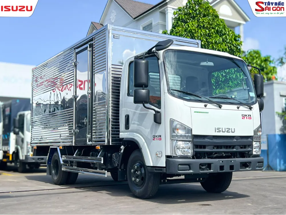Xe tải mui bạt ISUZU QKR210 2.3 tấn bửng nhôm