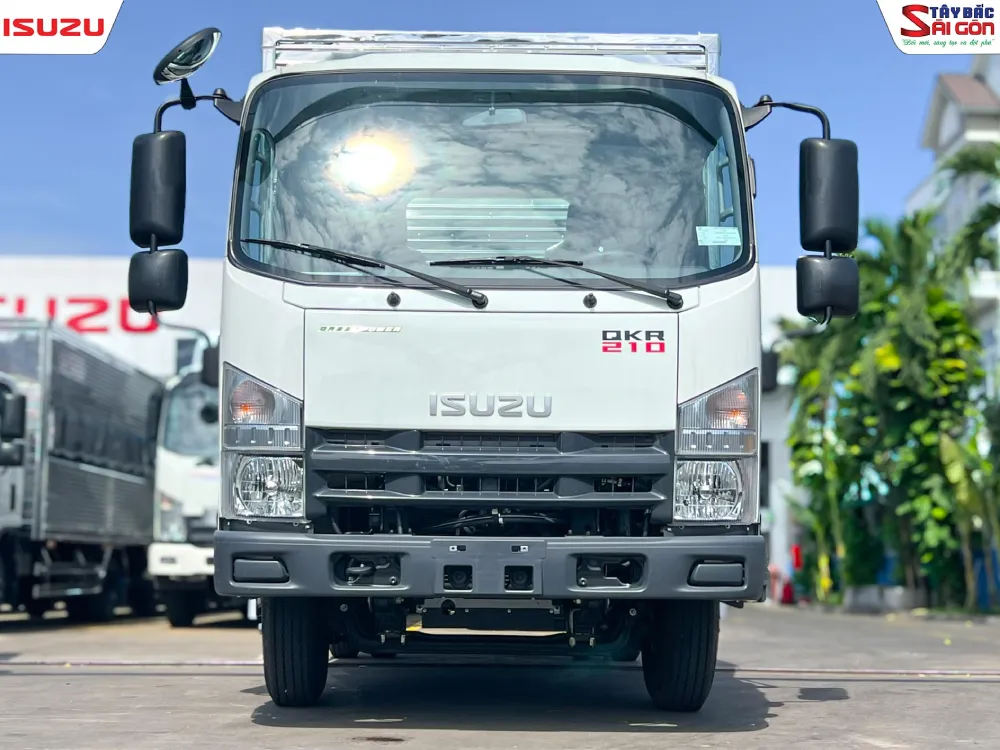 Xe tải mui bạt ISUZU QKR210 2.3 tấn bửng nhôm