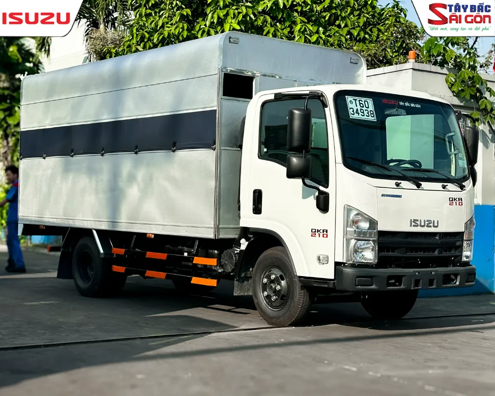 Xe tải tập lái ISUZU QKR210