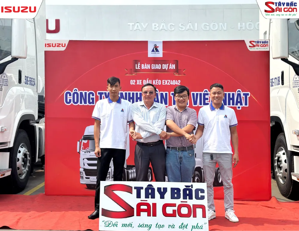 Hình ảnh tại buổi bàn giao