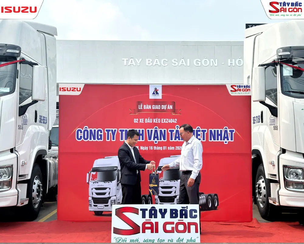 Bàn giao xe đầu kéo