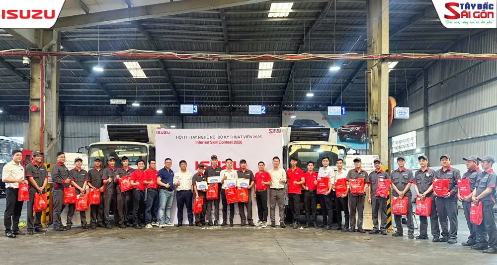 Toàn cảnh lễ vinh danh và trao giải Hội thi tay nghề nội bộ Kỹ thuật viên ISUZU Tây Bắc Sài Gòn ngày 1/2/2026