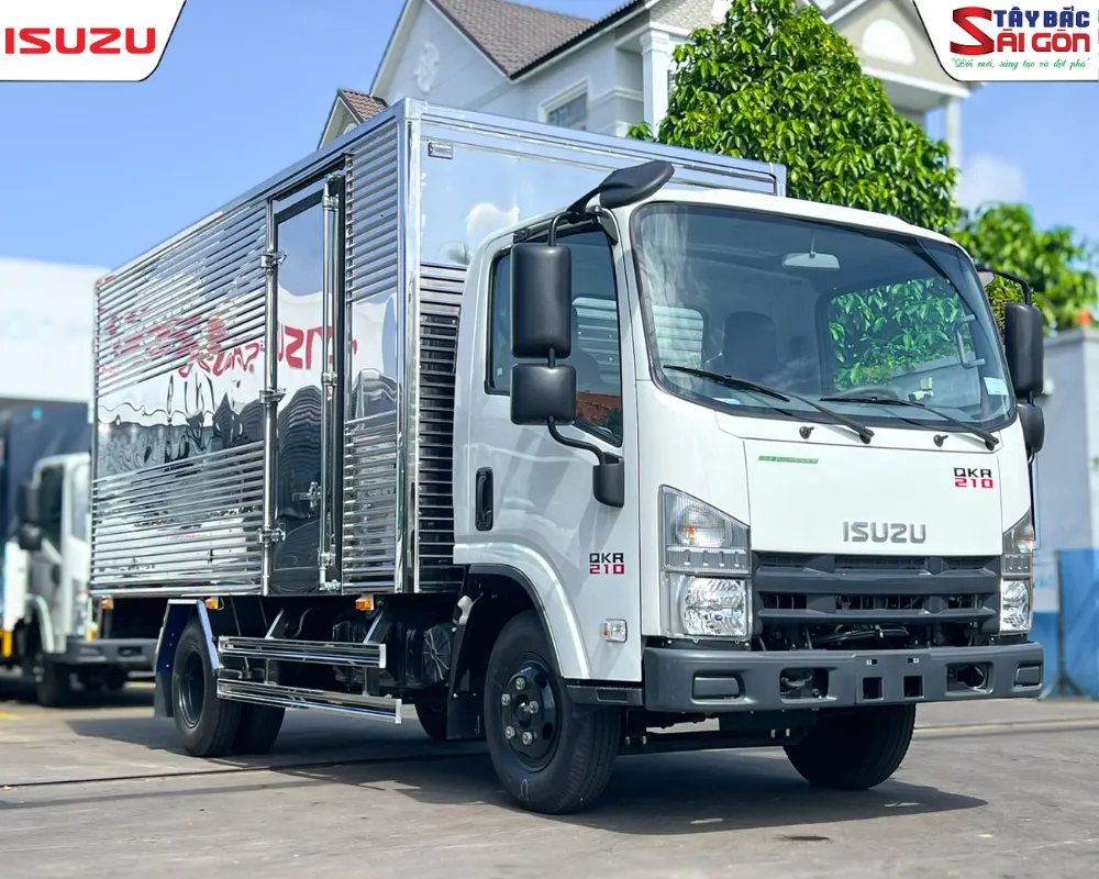 Xe tải Isuzu QKR 210 động cơ Green Power Euro 5 vượt ải đăng kiểm khí thải dễ dàng