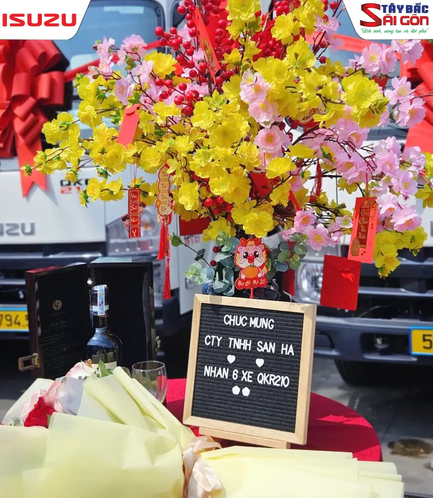 Hình ảnh từ buổi bàn giao xe