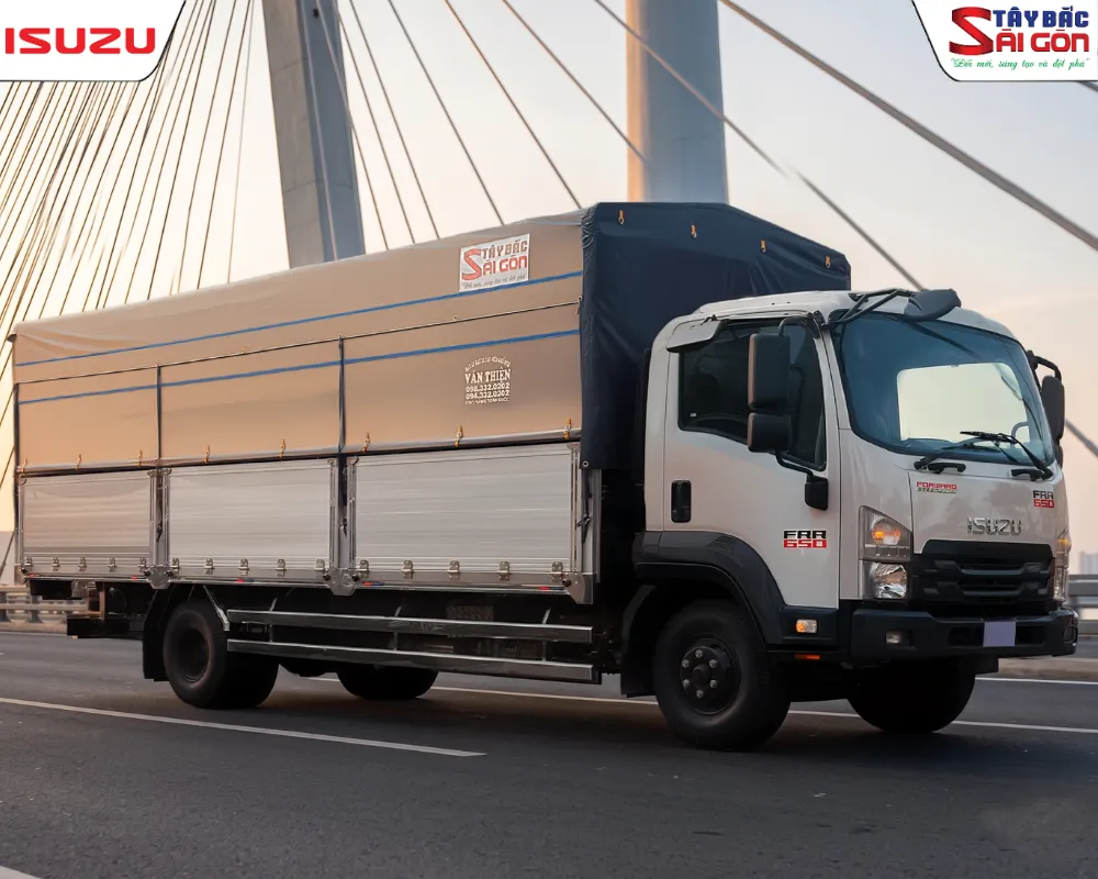 Chi tiết giá xe tải Isuzu 6.5 tấn FRR650 mui bạt