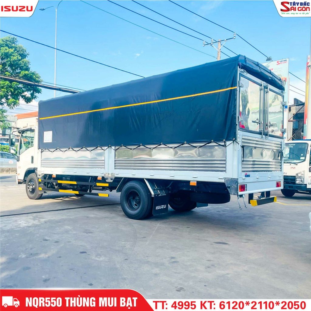 Xe Tải Isuzu QKR150 1.4 Tấn Thùng Kín