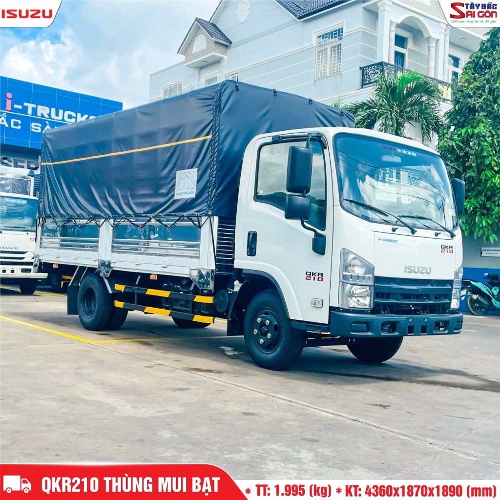 Bàn giao 31 xe QKR210 & 10 xe FVR900 cho khách hàng Linh Giang