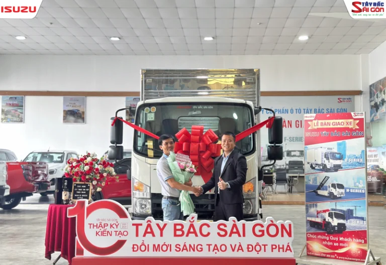 BÀN GIAO XE CHỞ GỖ CHO CÔNG TY TNHH XNK MDF THIỆN NHÂN