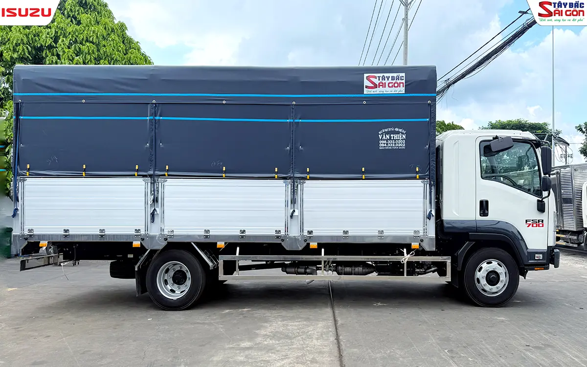 Xe tải ISUZU FSR700 với thùng mui bạt bửng nhôm
