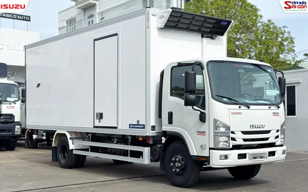 Xe Đông Lạnh 5 Tấn ISUZU NQR550 (Thùng 6.0m)