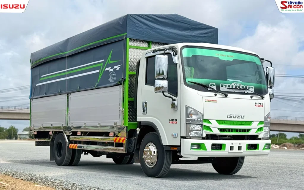 Xe Tải 4 Tấn Thùng Bạt ISUZU NPR400 (Thùng 5.1m)