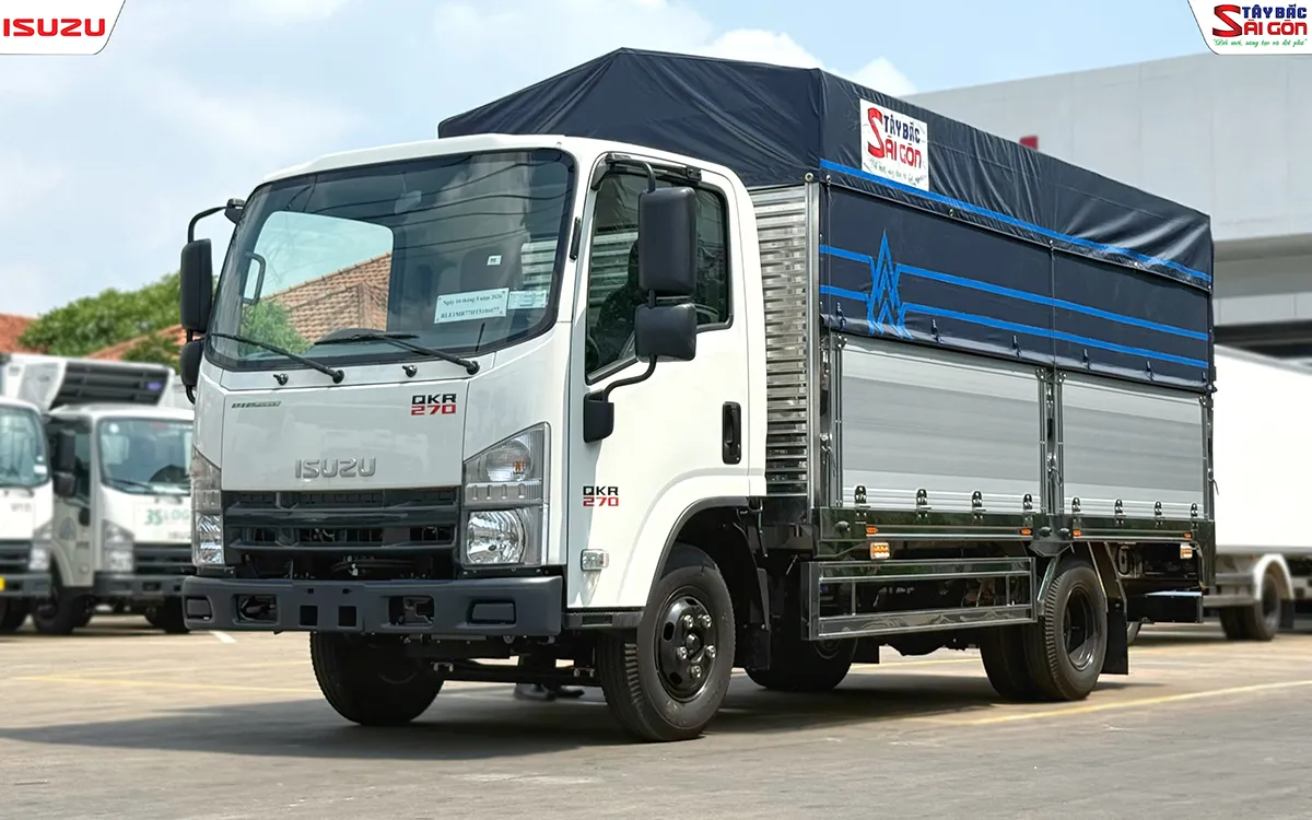 Xe Tải ISUZU QKR 270 Thùng Bạt (Thùng 4.4m)